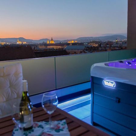 Apartamento Centropolitan Penthouse #Jacuzzi #Freeparking Budapest Exterior foto
